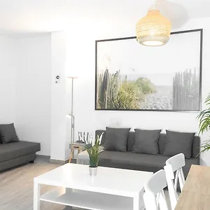 Apt Old Town 3 Bedrooms, 2 Bathrooms, Wifi Sevilla